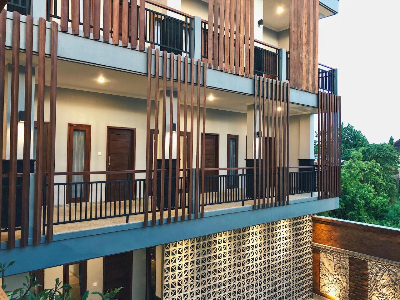 Perissos Echo Beach Canggu Exterior foto